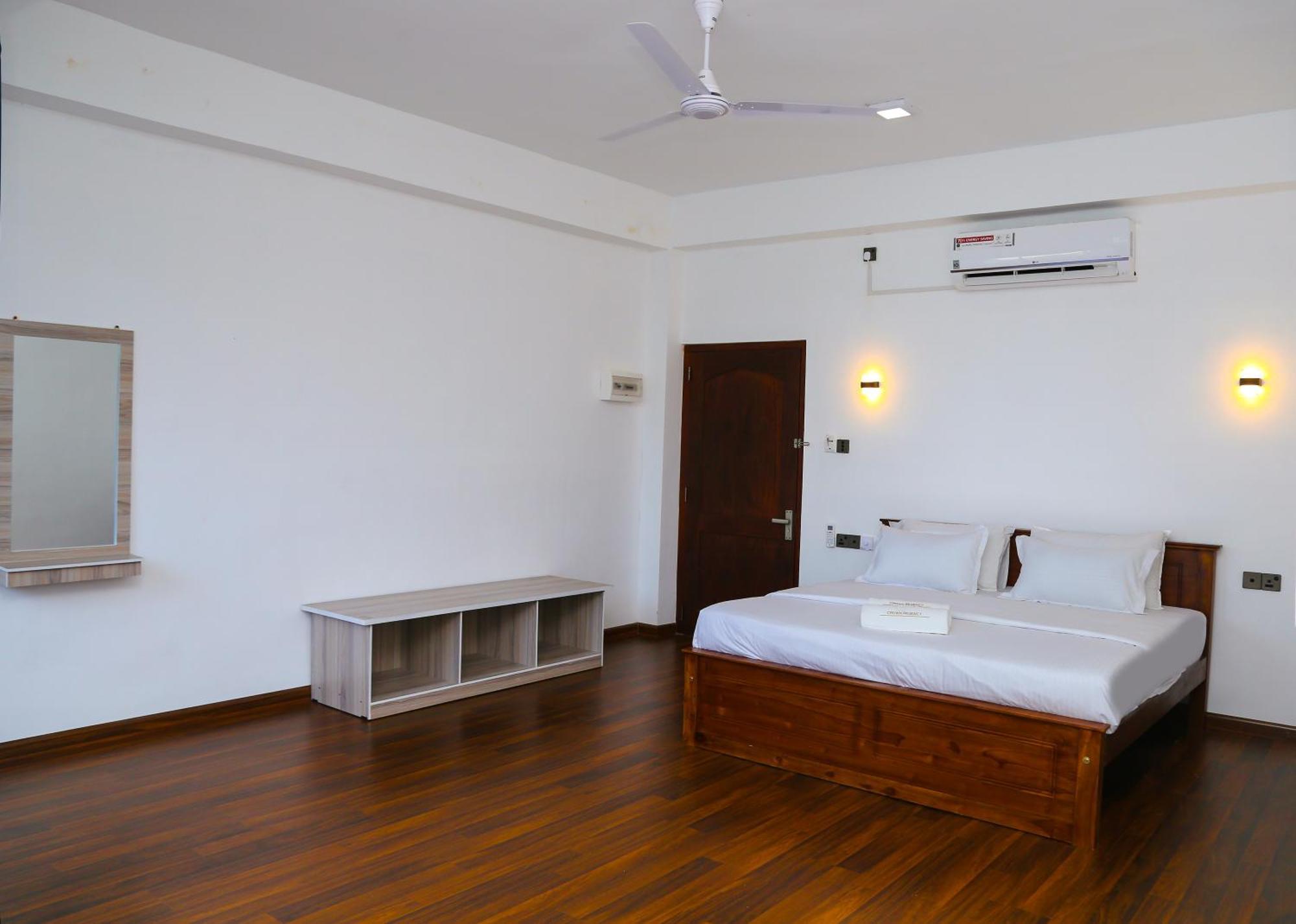 Crown Regency- Badulla Hotel Buitenkant foto