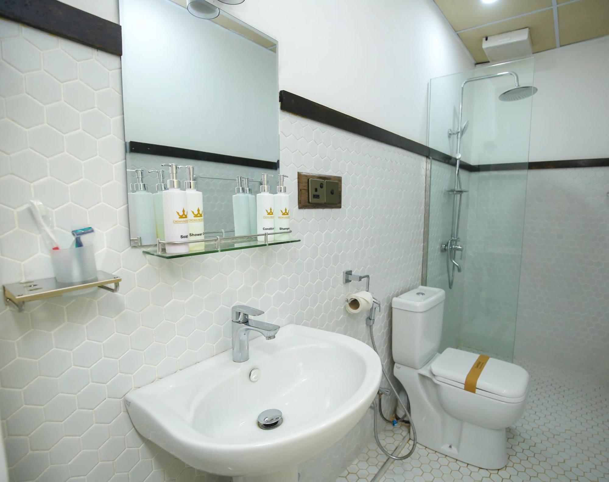 Crown Regency- Badulla Hotel Buitenkant foto